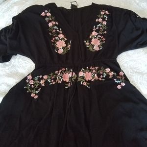 CITY CHIC TUNIC FESTIVAL VIBE ROSES 18/MED PLUS